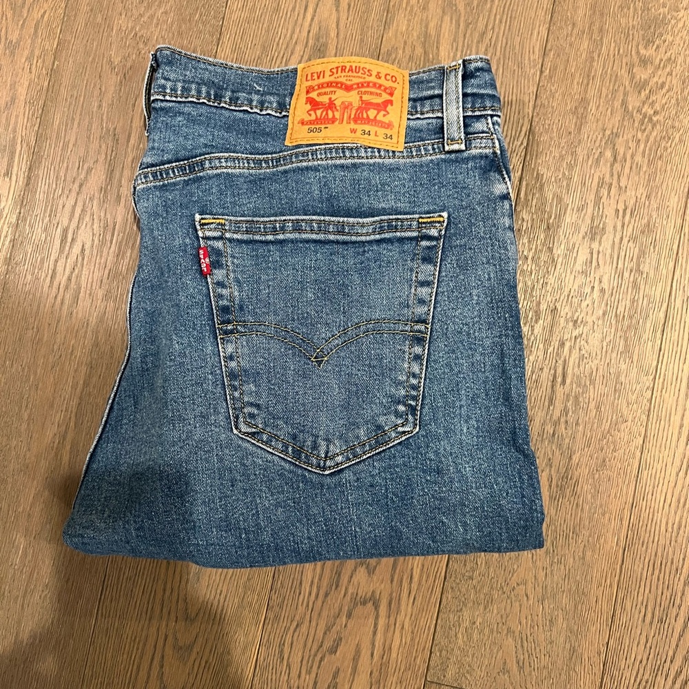 Levi’s 505 Used Jeans 
Size 34/45
Great Condition